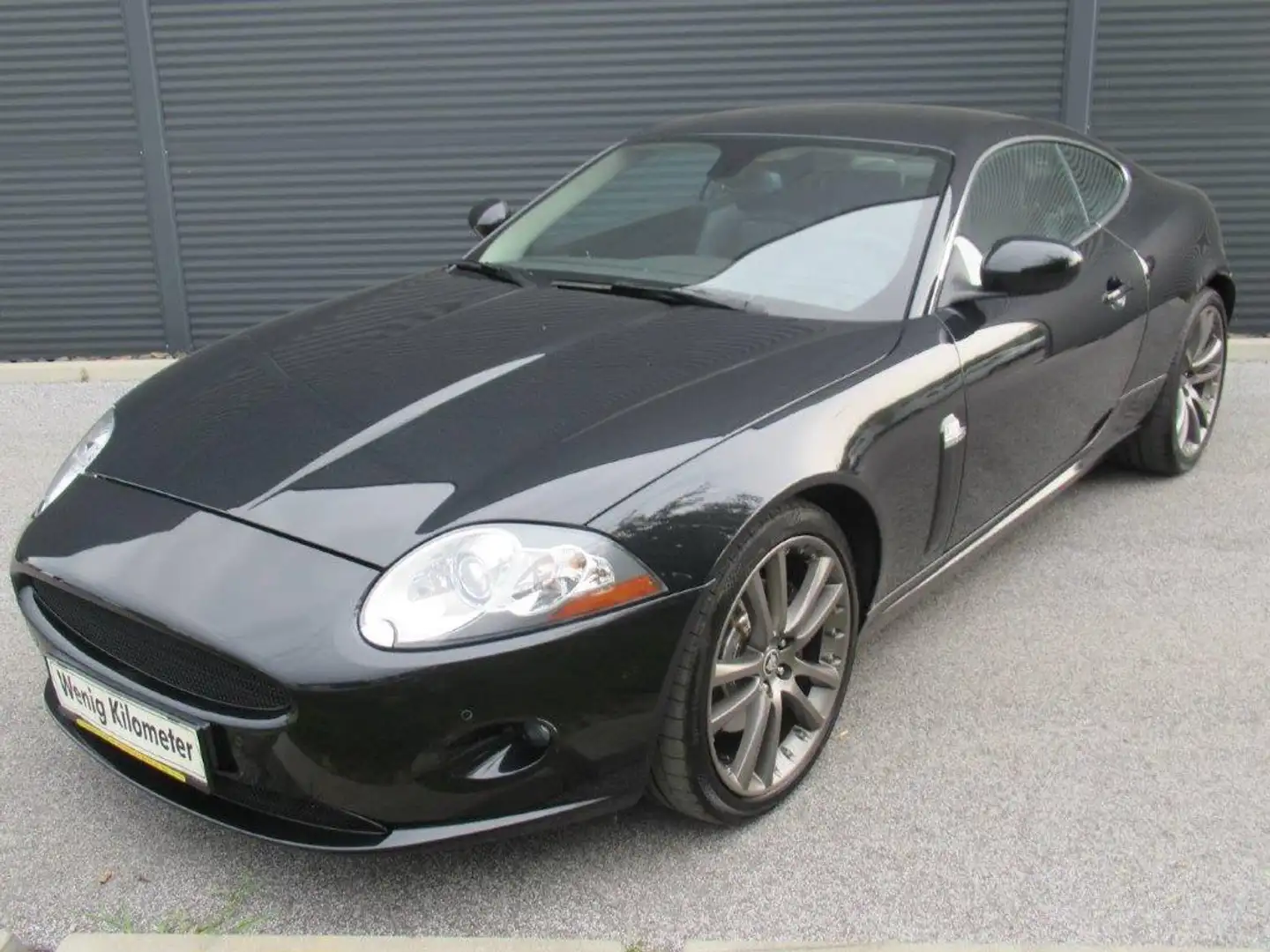 Jaguar XK8 4,2 V8 Coupe Aut., Sammlerstück, wenige Km! Schwarz - 1