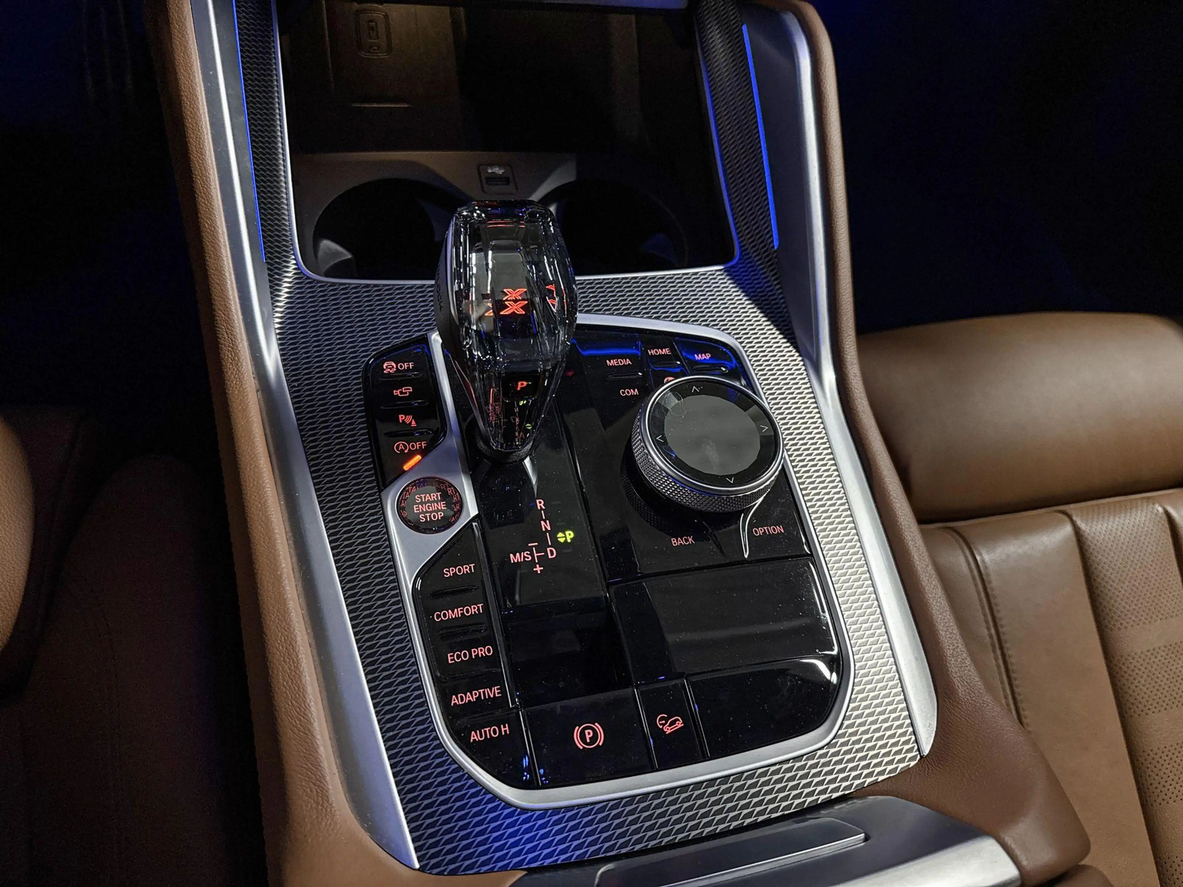 BMW X6 xDrive40i High Executive — photo 14
