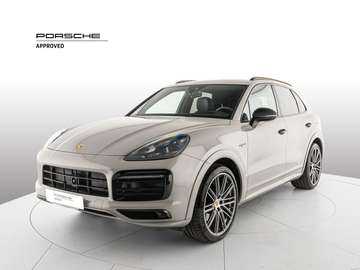 3.0 e-hybrid tiptronic
