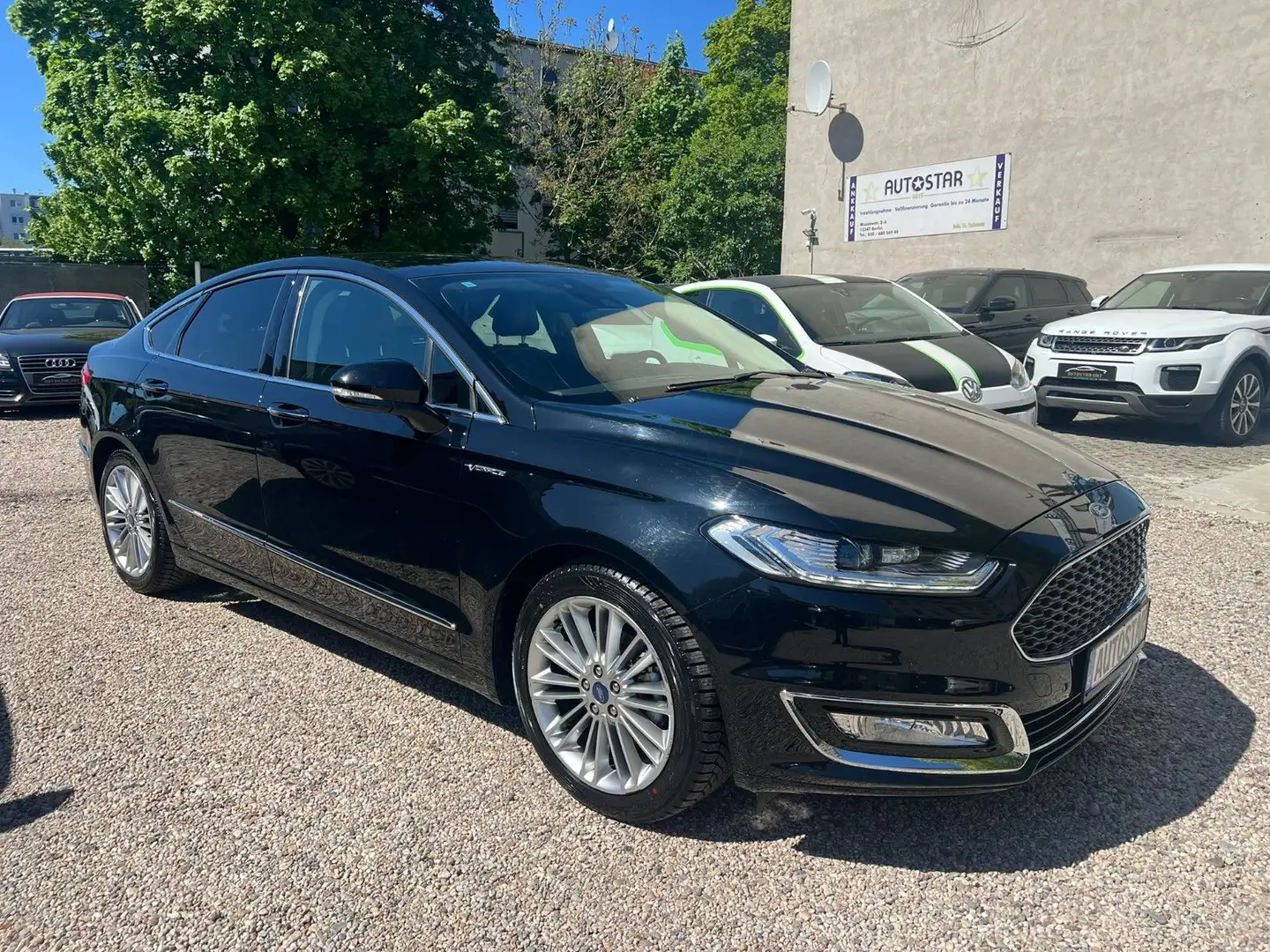 Ford Mondeo 2,0 Hybrid Vignale Automatik*Euro6*Top Zwart - 1