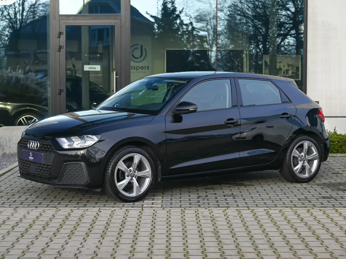 Audi A1 25 TFSI Black - 1
