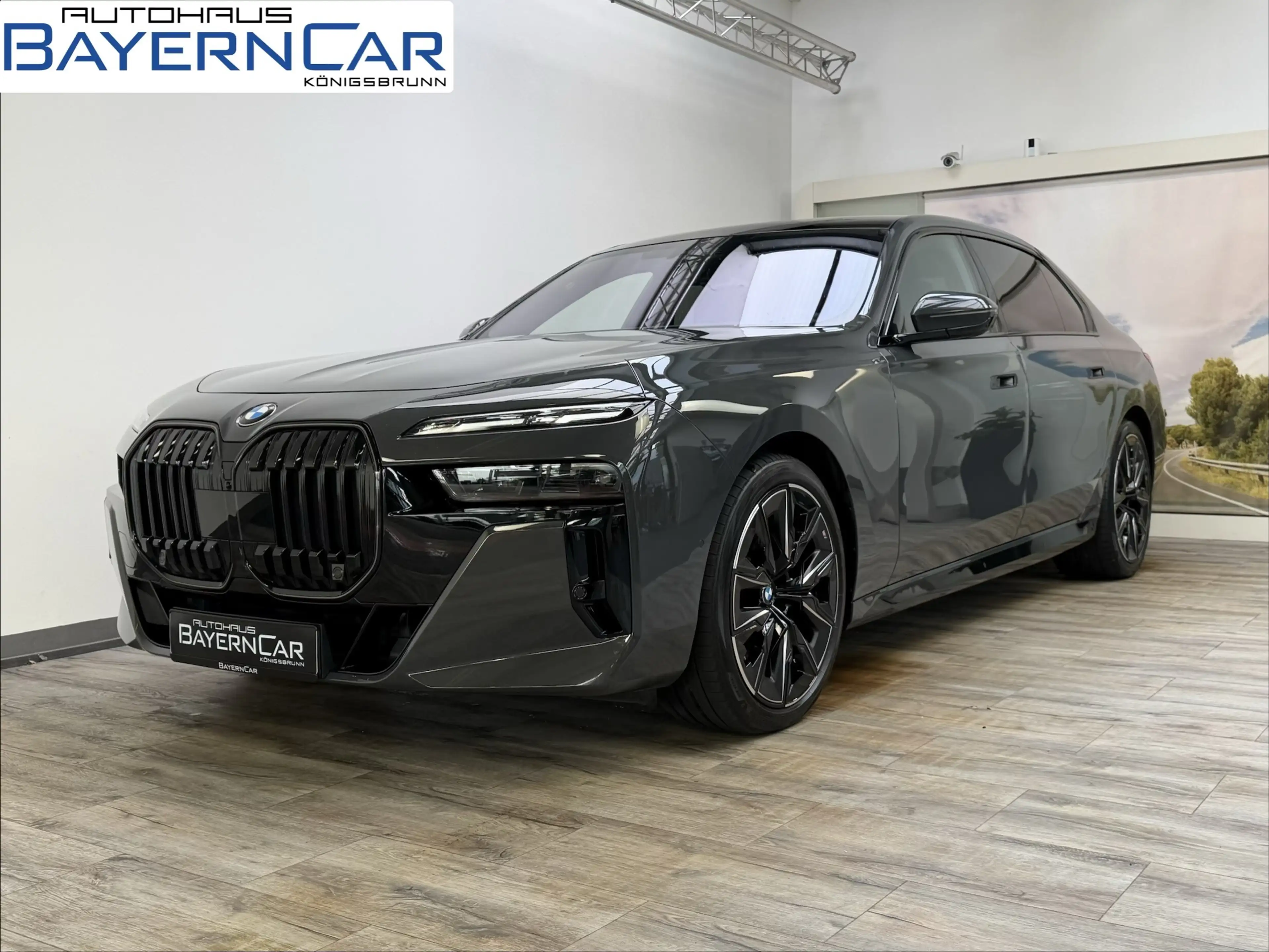 BMW 740 xDr. M Sport Pro Executive Lounge TV UPE178