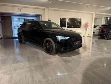 QUATTRO 313PK * CAR PLAY * EXCLUSIVE STERREN HEMEL * FULL BLACK PACK * 22" * S-LINE * LUCHTVERING *