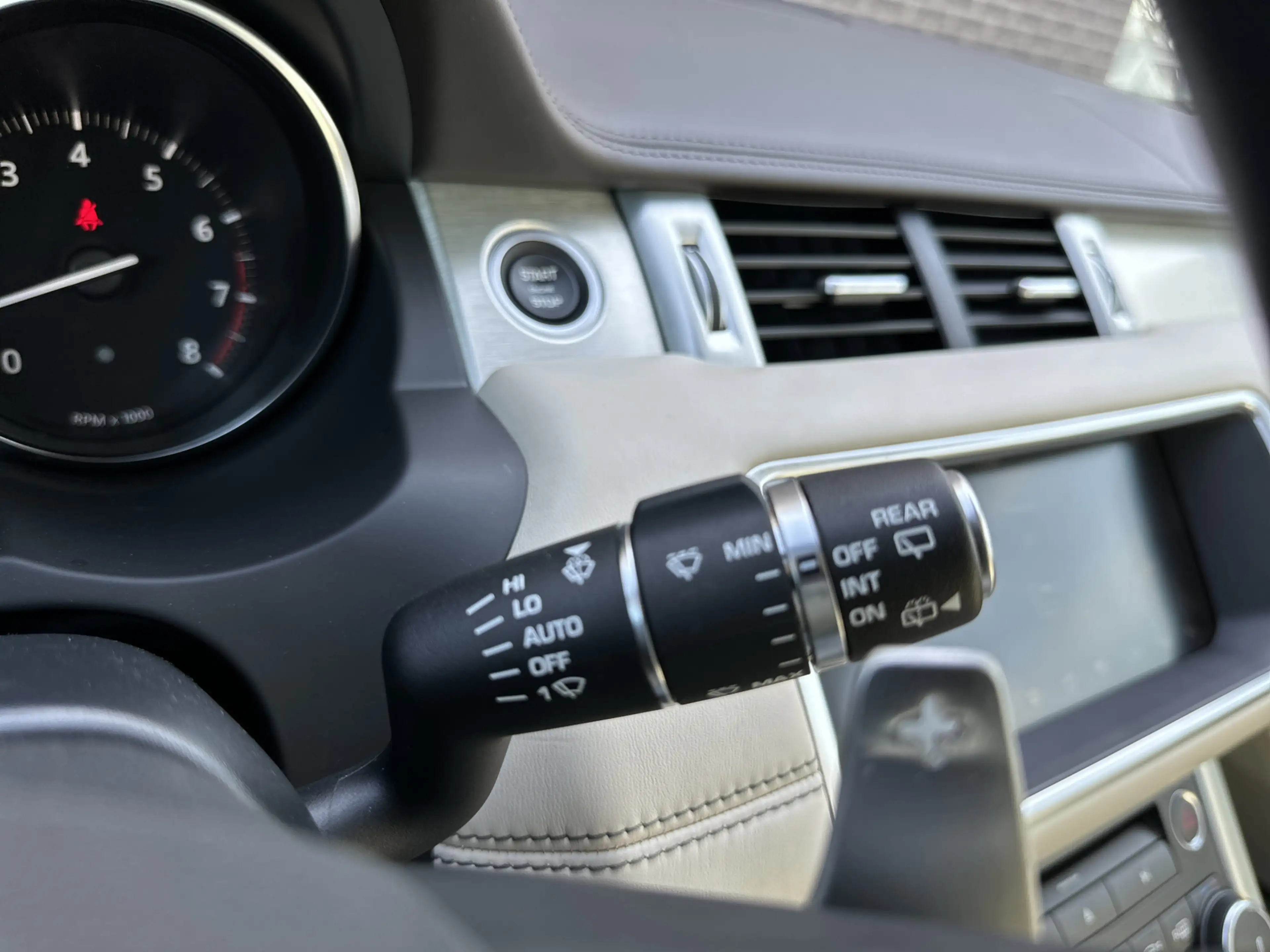 Land Rover Range Rover Evoque 2.0 Si4 Autobiography | volledige historie | — photo 24