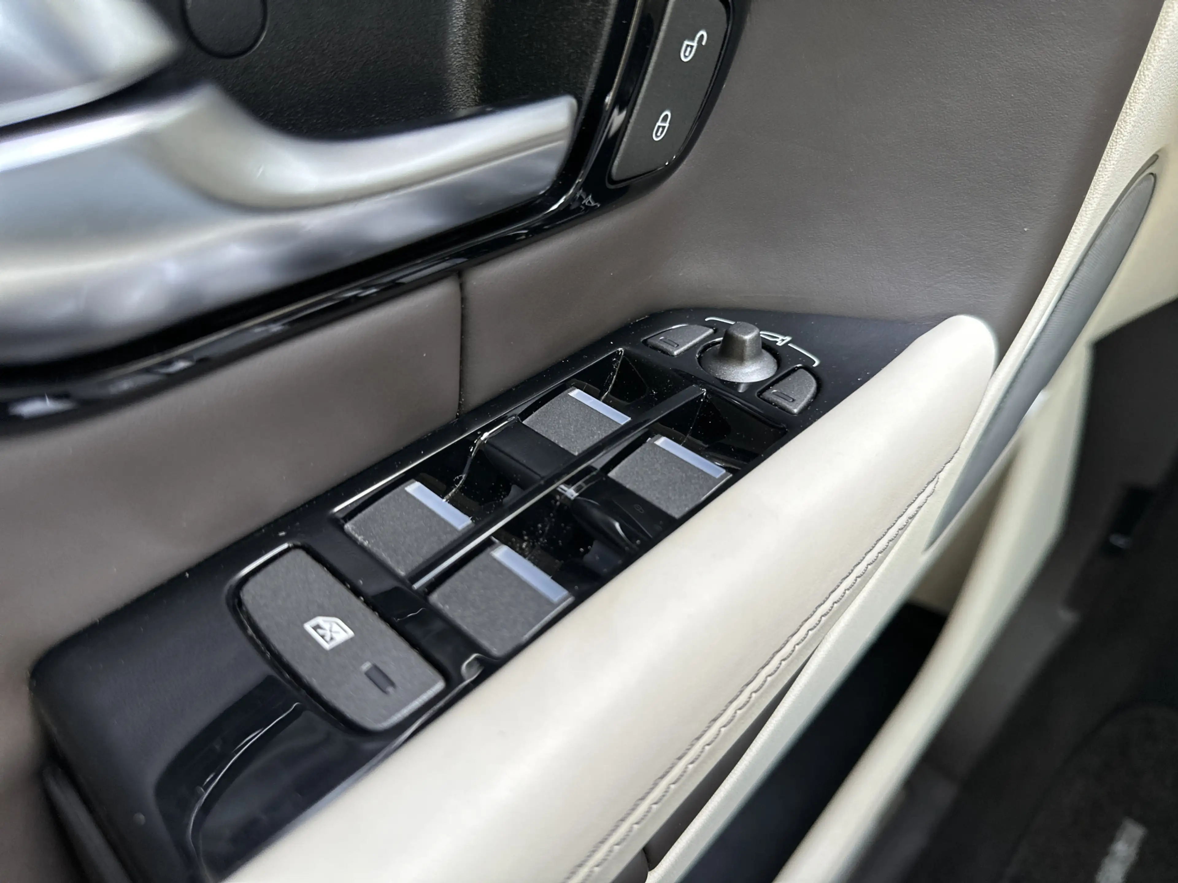 Land Rover Range Rover Evoque 2.0 Si4 Autobiography | volledige historie | — photo 31
