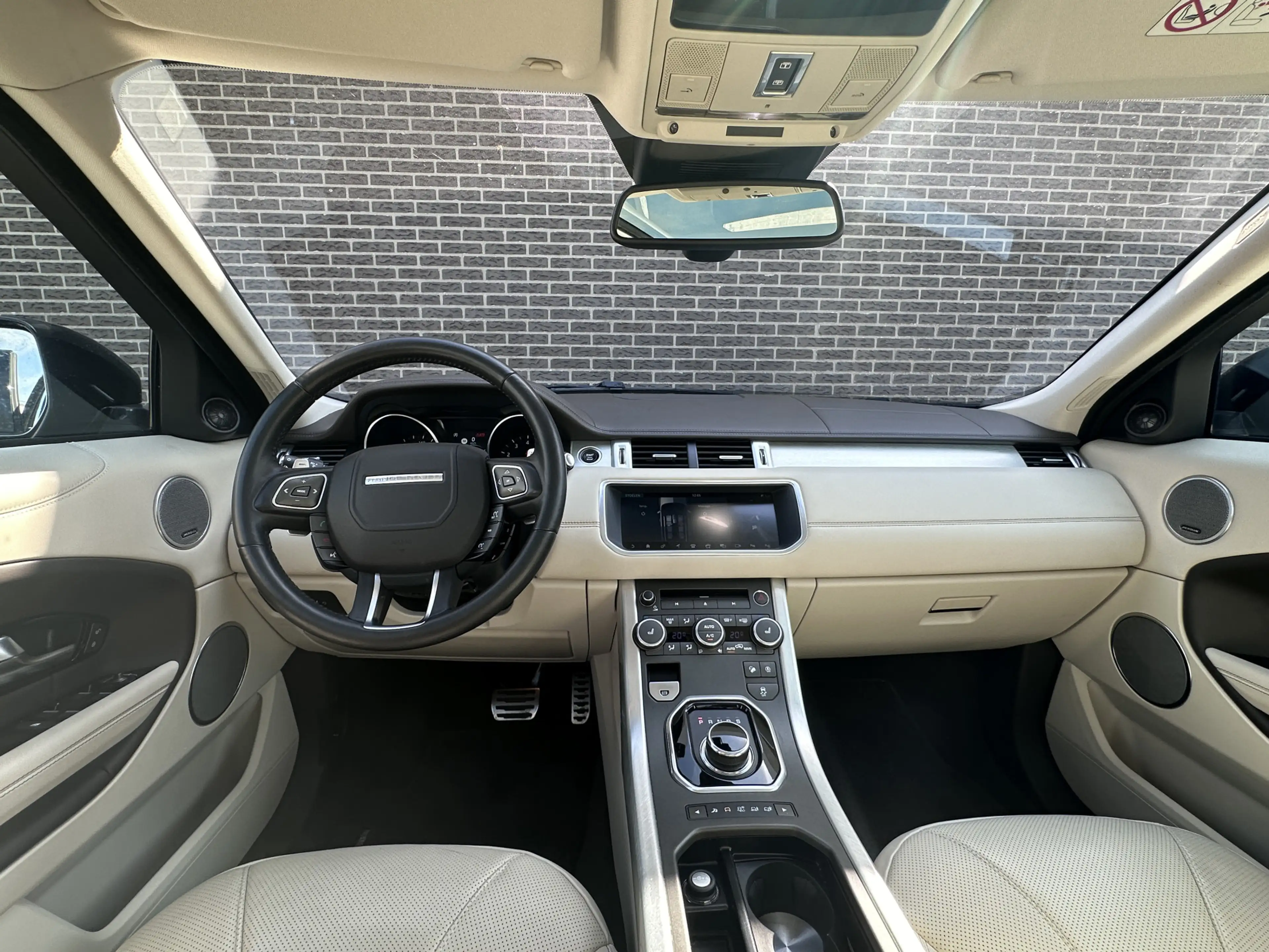Land Rover Range Rover Evoque 2.0 Si4 Autobiography | volledige historie | — photo 2
