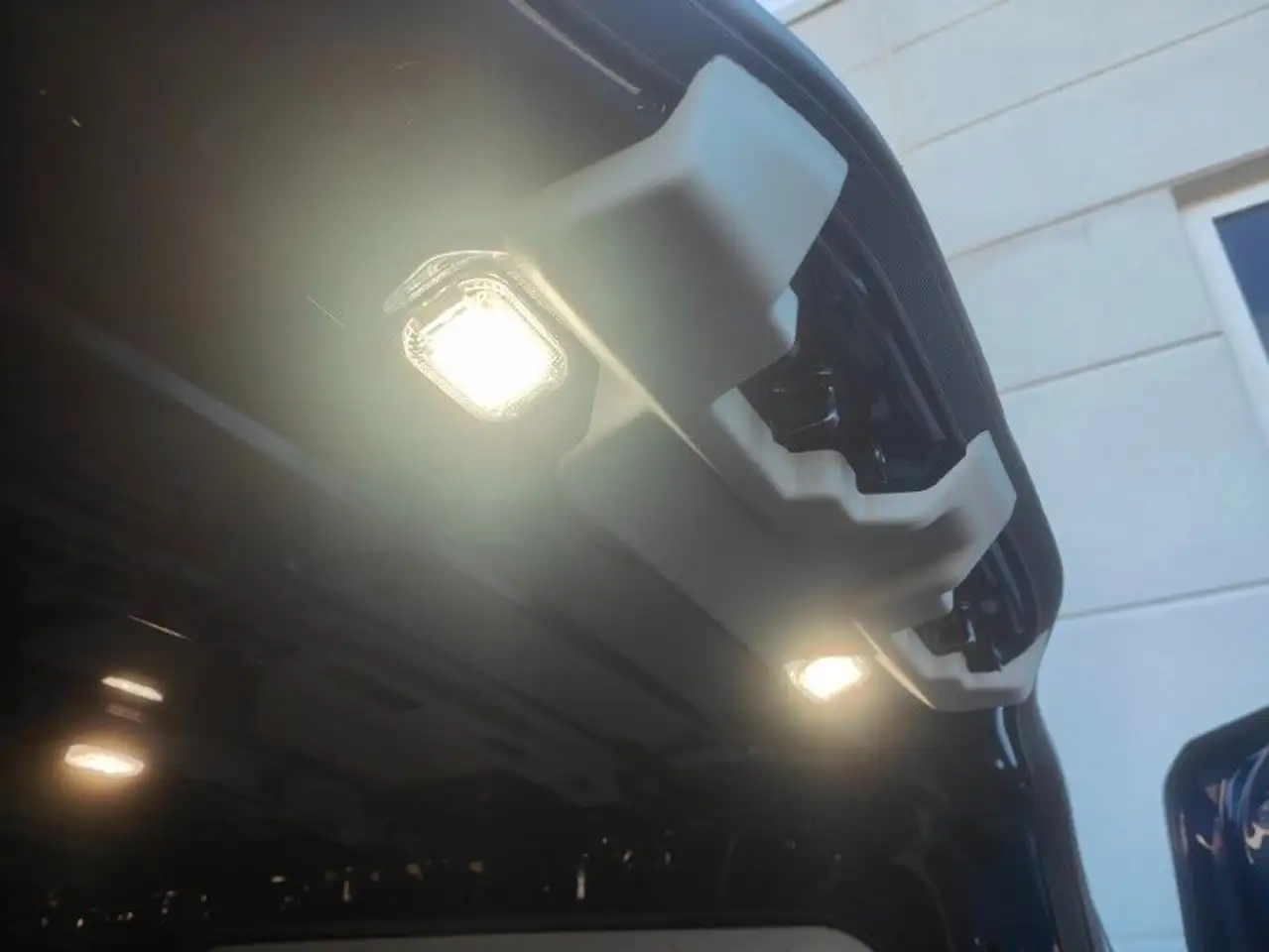 Ford Transit Custom FT320 L2 136 PS Trend LED 70l 8