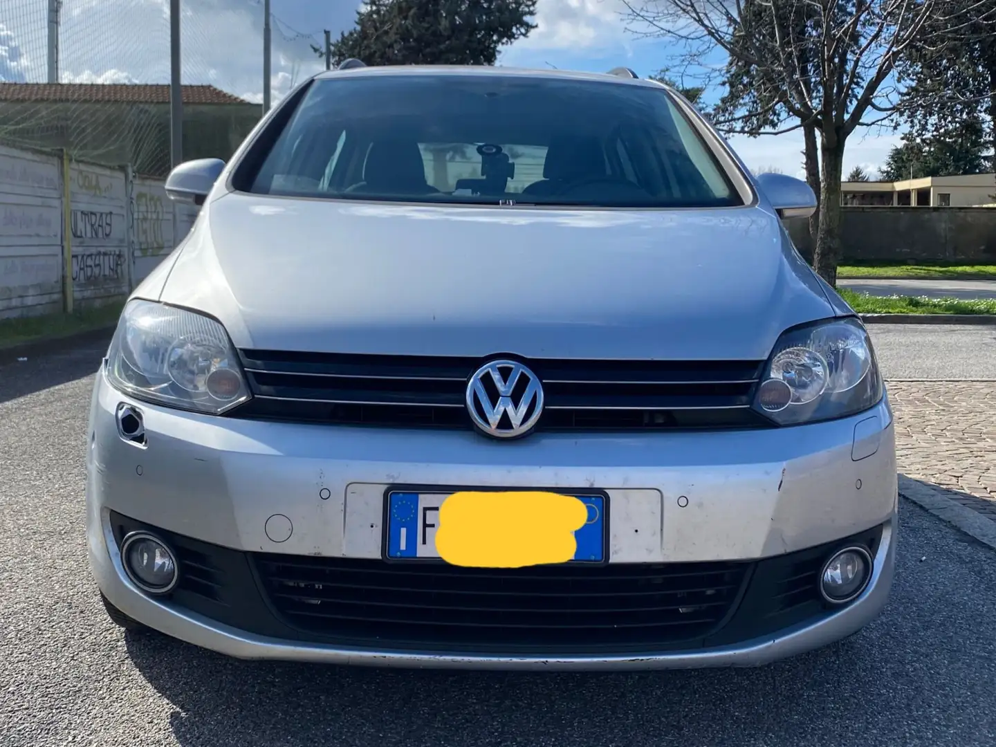 Volkswagen Golf Plus 1.6  bi-fuel Gümüş rengi - 2