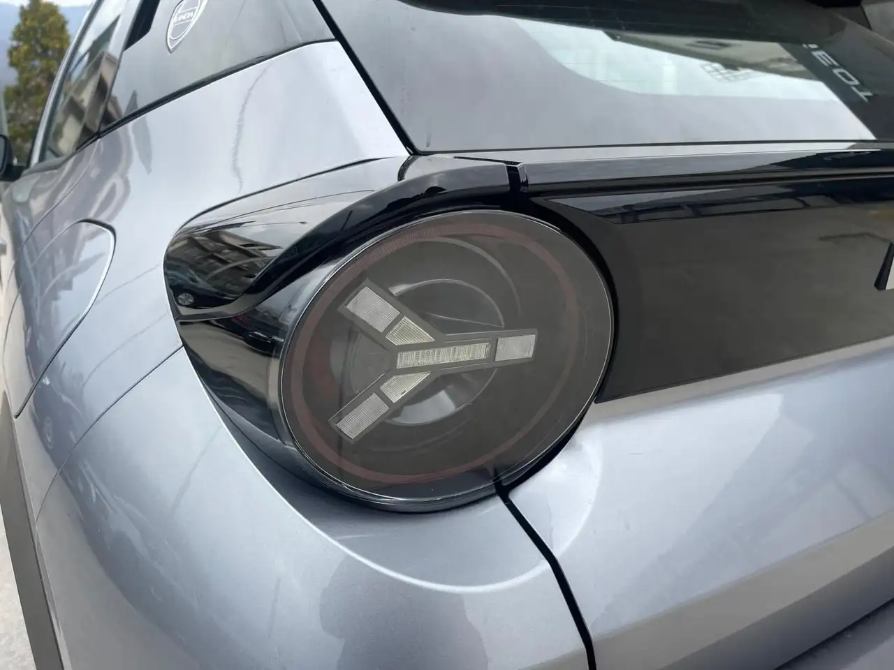 Lancia Ypsilon Ibrida 100cv Ypsilon e-DCT extrascomnto 1000 € in caso di finanziamento 9