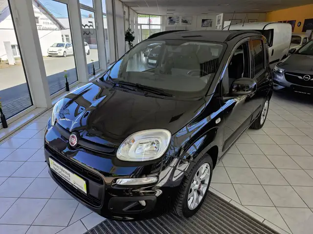 Fiat Panda 1.2 Lounge Sitz und Frontscheibenheizung