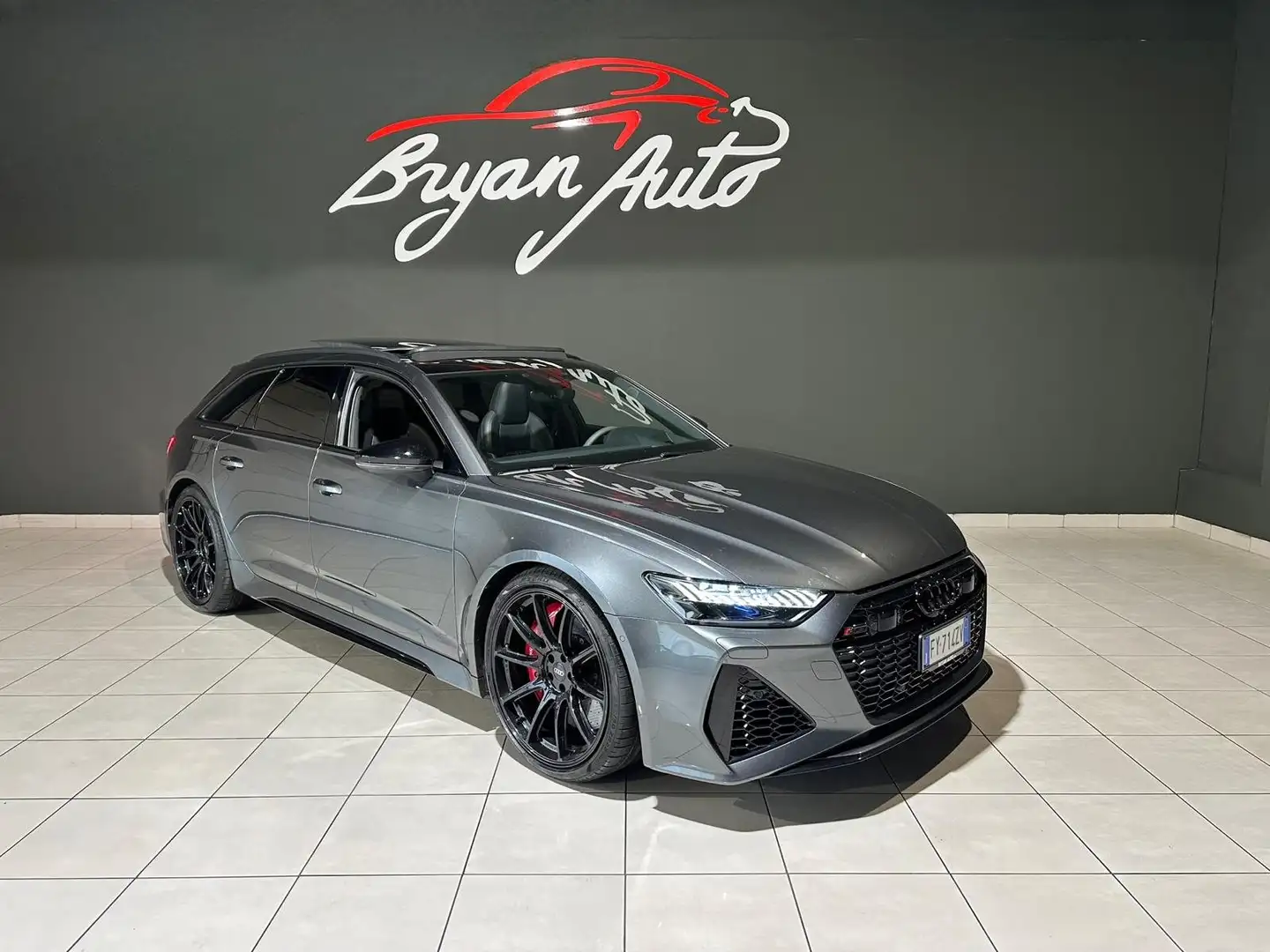 Audi RS6 Avant 4.0  quattro CARBO CERAMICA TETTO APRIBILE Серый - 2
