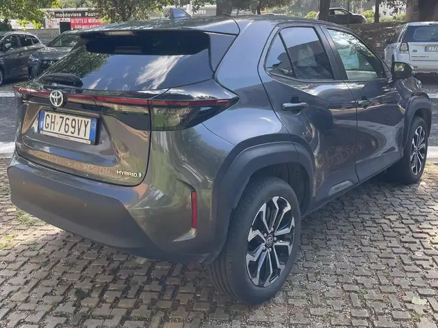 Toyota Yaris Cross view 4