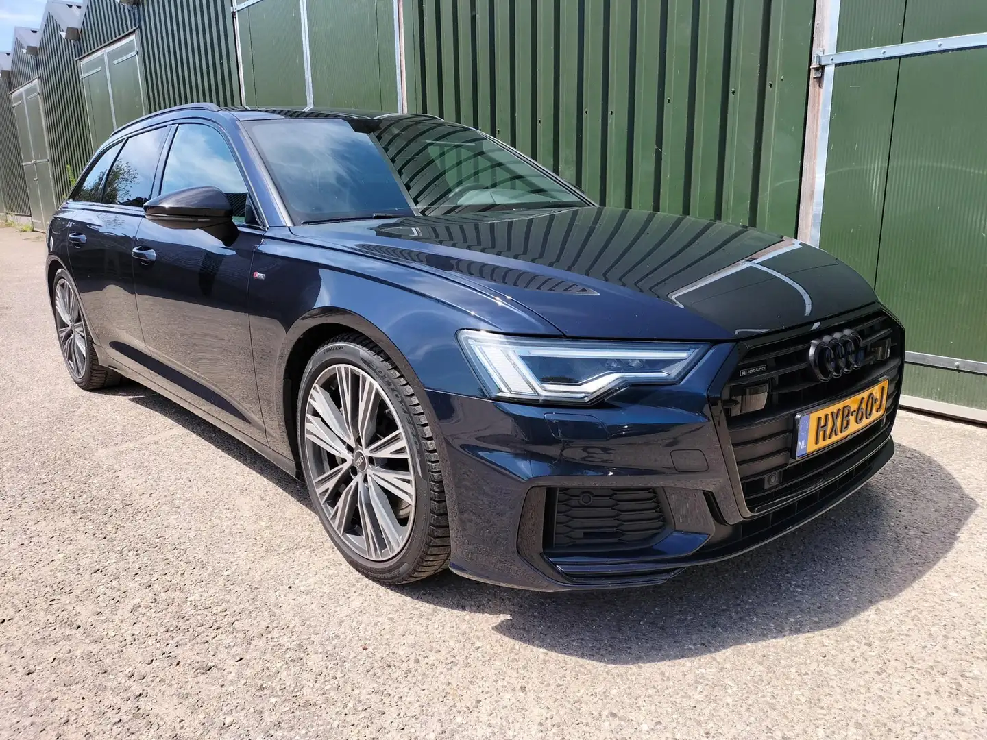 Audi A6 Avant 50 TFSI e quattro S edition 3 x S-LINE, BLAC Blauw - 2