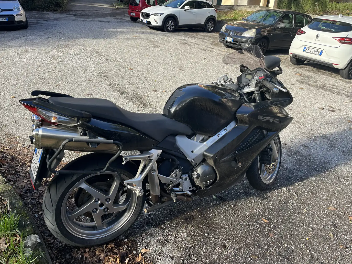 Honda VFR 800 Černá - 2