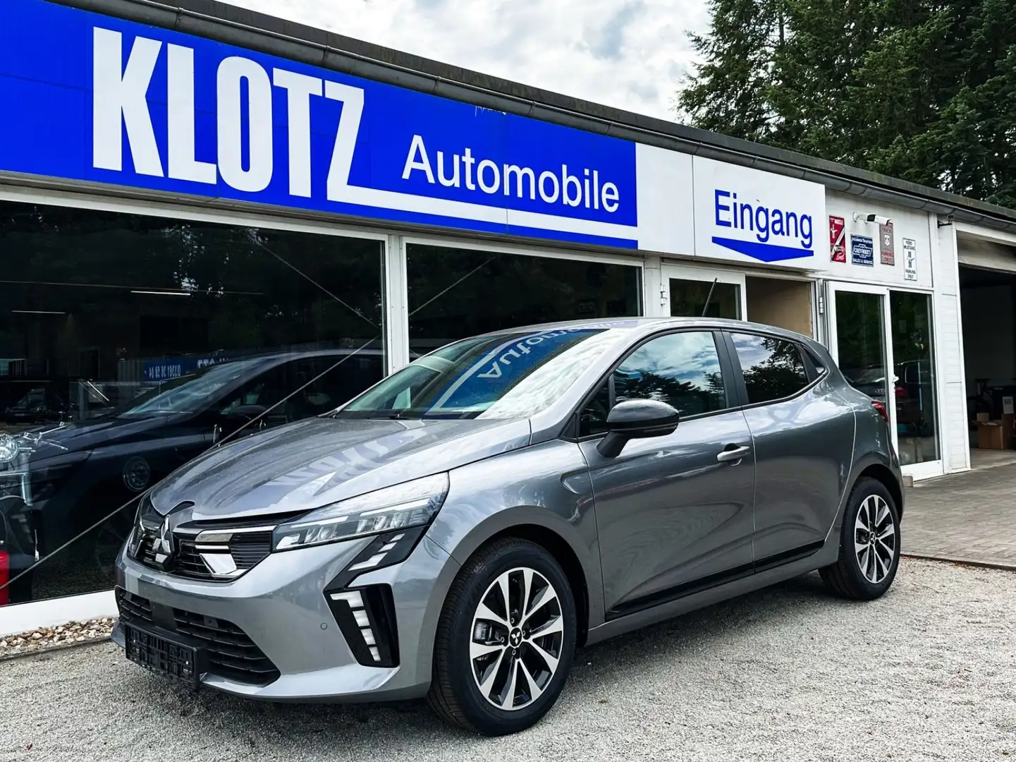Mitsubishi Colt 1.0 Grau - 1