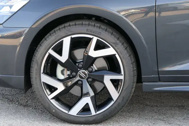 Audi A3 view 3