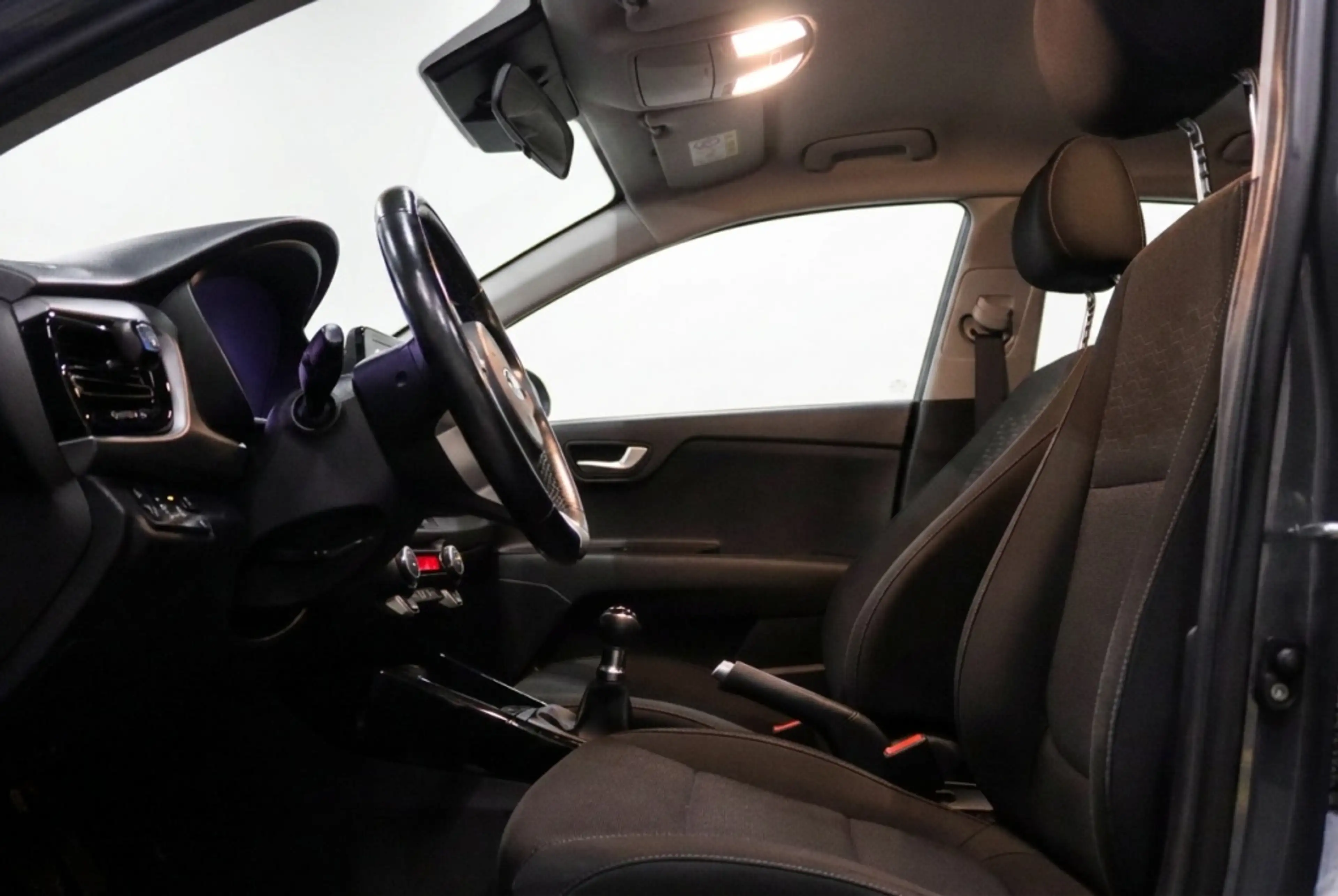 Kia Rio 1.2 Vision Camera l Navi l Cruise — photo 11