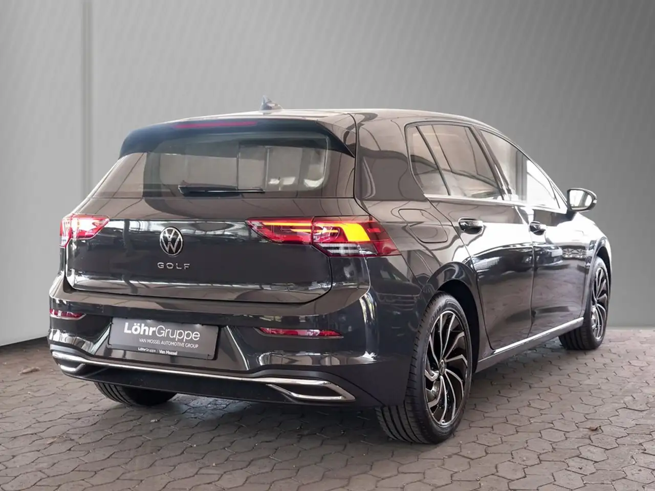 Volkswagen Golf 2.0 TDI DSG Style 3
