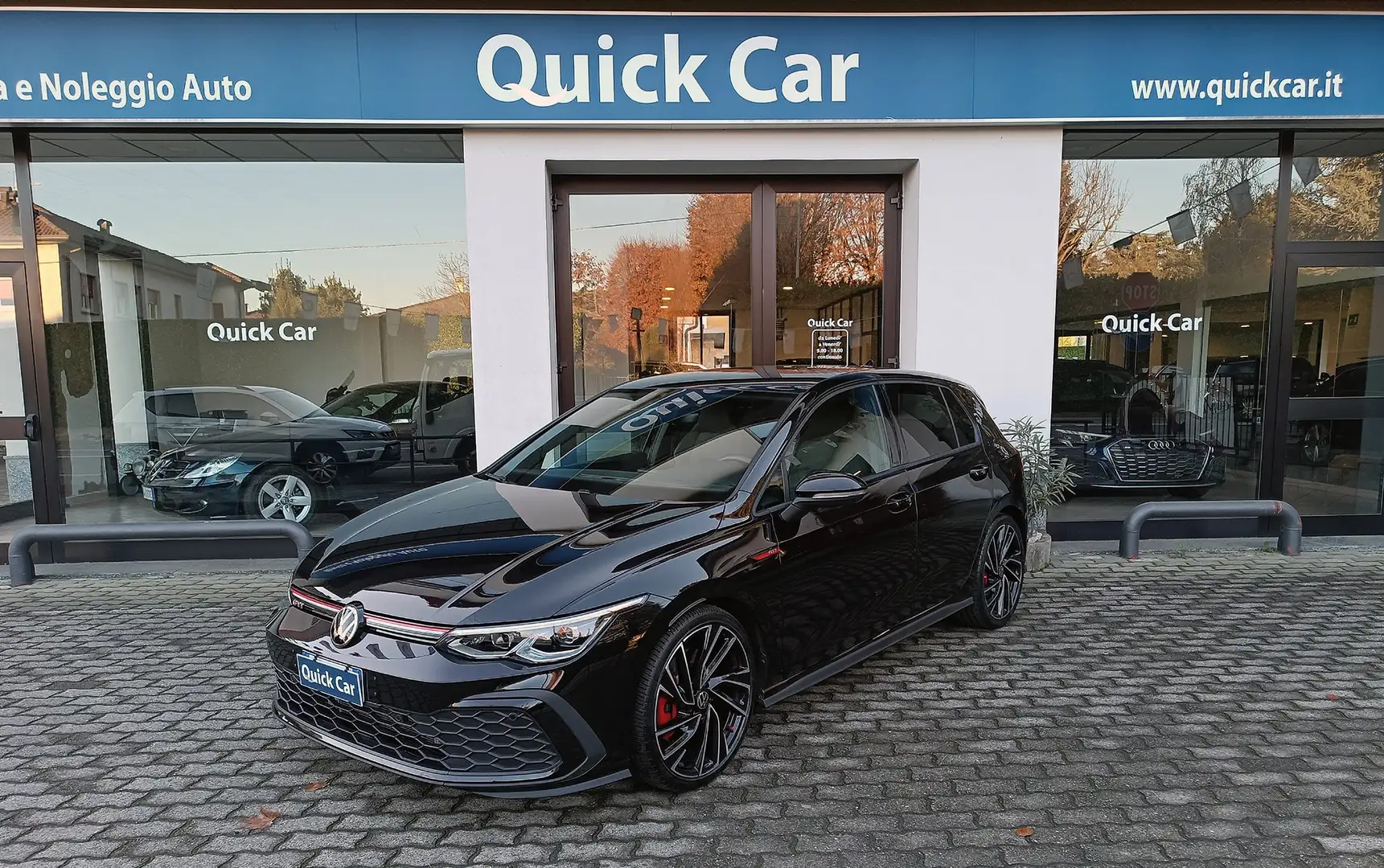 Volkswagen Golf GTI 2.0 DSG CERCHI 19",RETROCAMERA,PROMOZIONE* Nero - 2