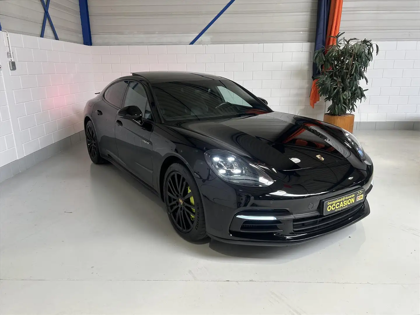 Porsche Panamera 2.9 V6 E-Hybrid 462pk PDK Pano, Chrono, Bose Zwart - 1