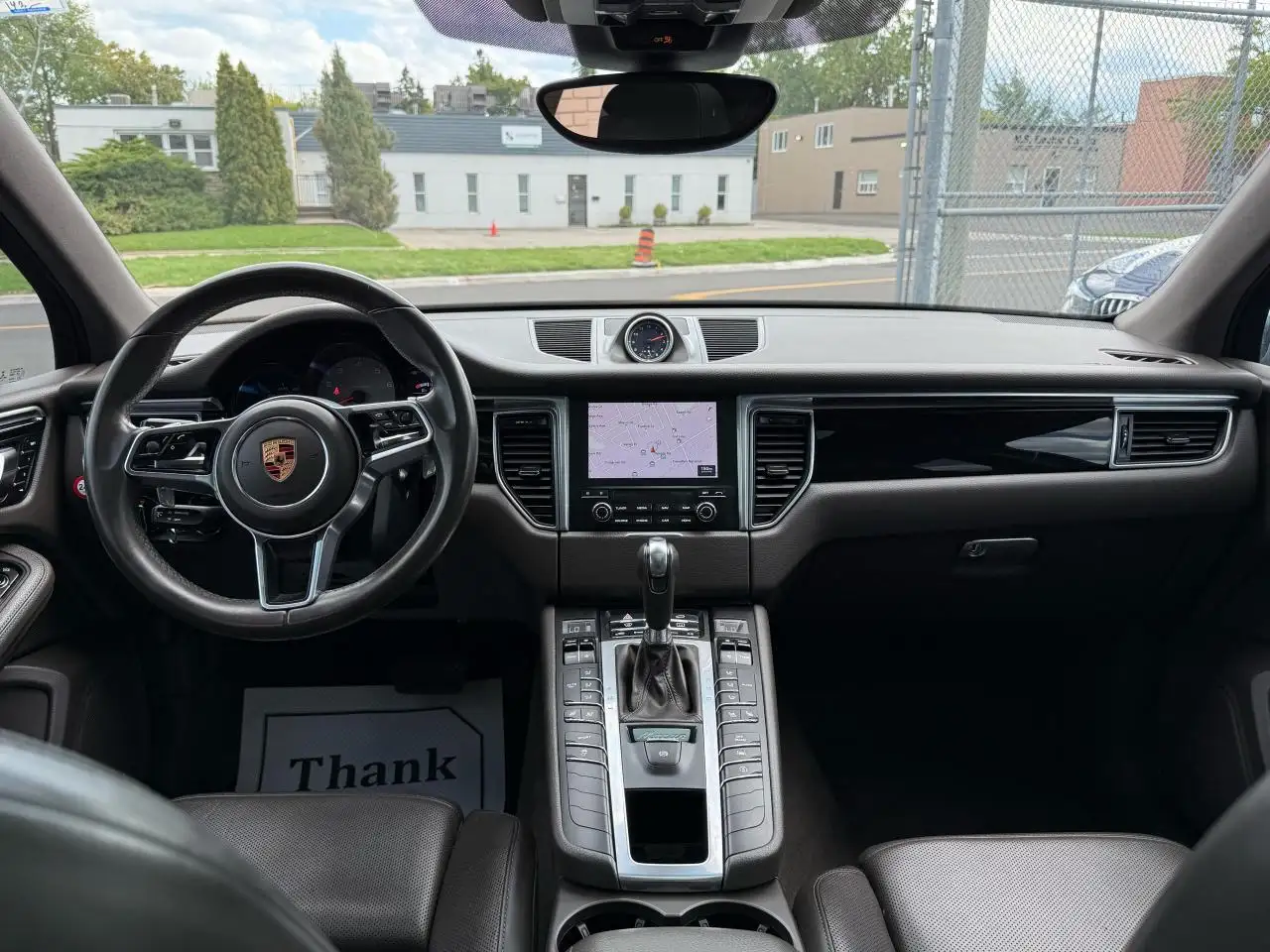 Porsche Macan снимка Porsche Macan