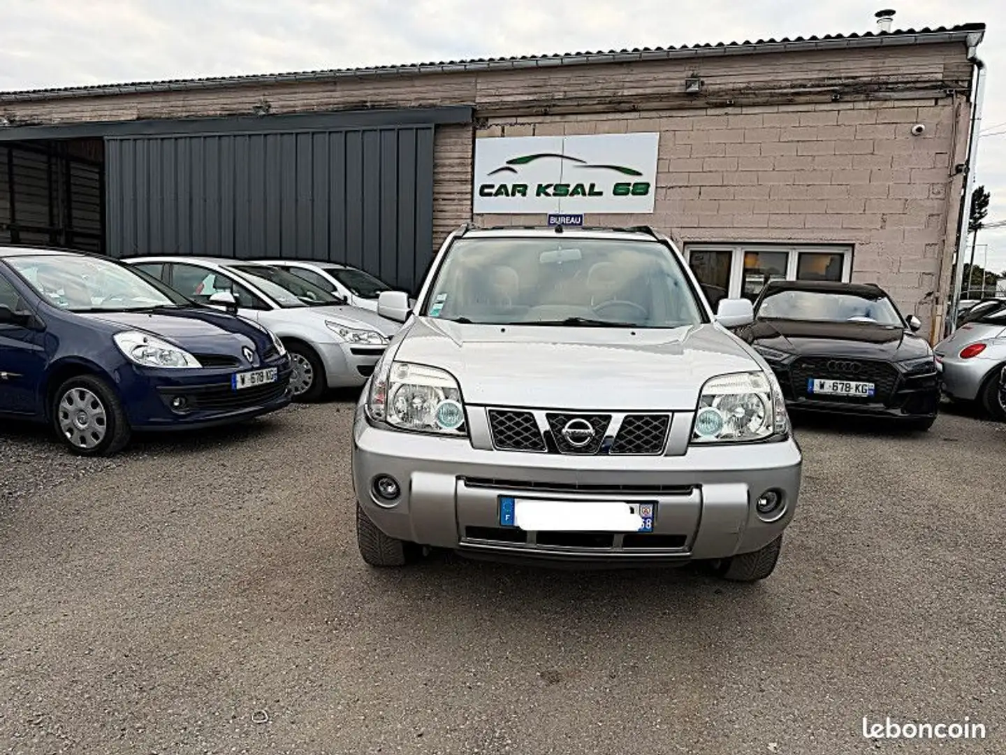 Nissan X-Trail 2.2 DCI 136CH PLAZA Gris - 2