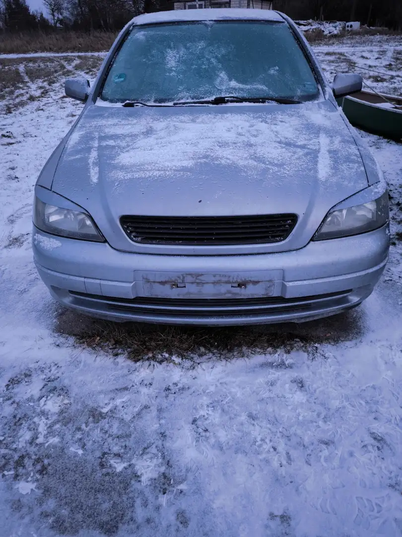 Opel Astra 1.6 Njoy - 1