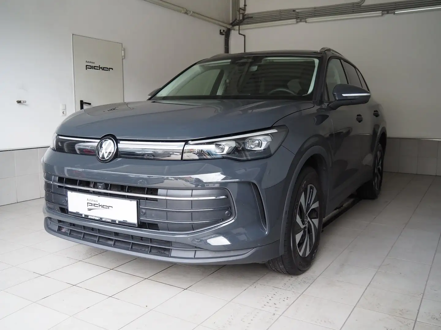 Volkswagen Tiguan Friends TDI 4MOTION DSG Grau - 1
