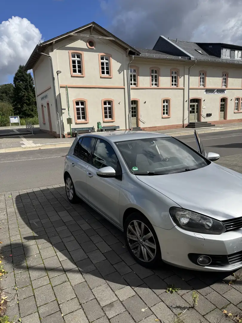Volkswagen Golf Aktionsmodell 1.8 T Highline - 2