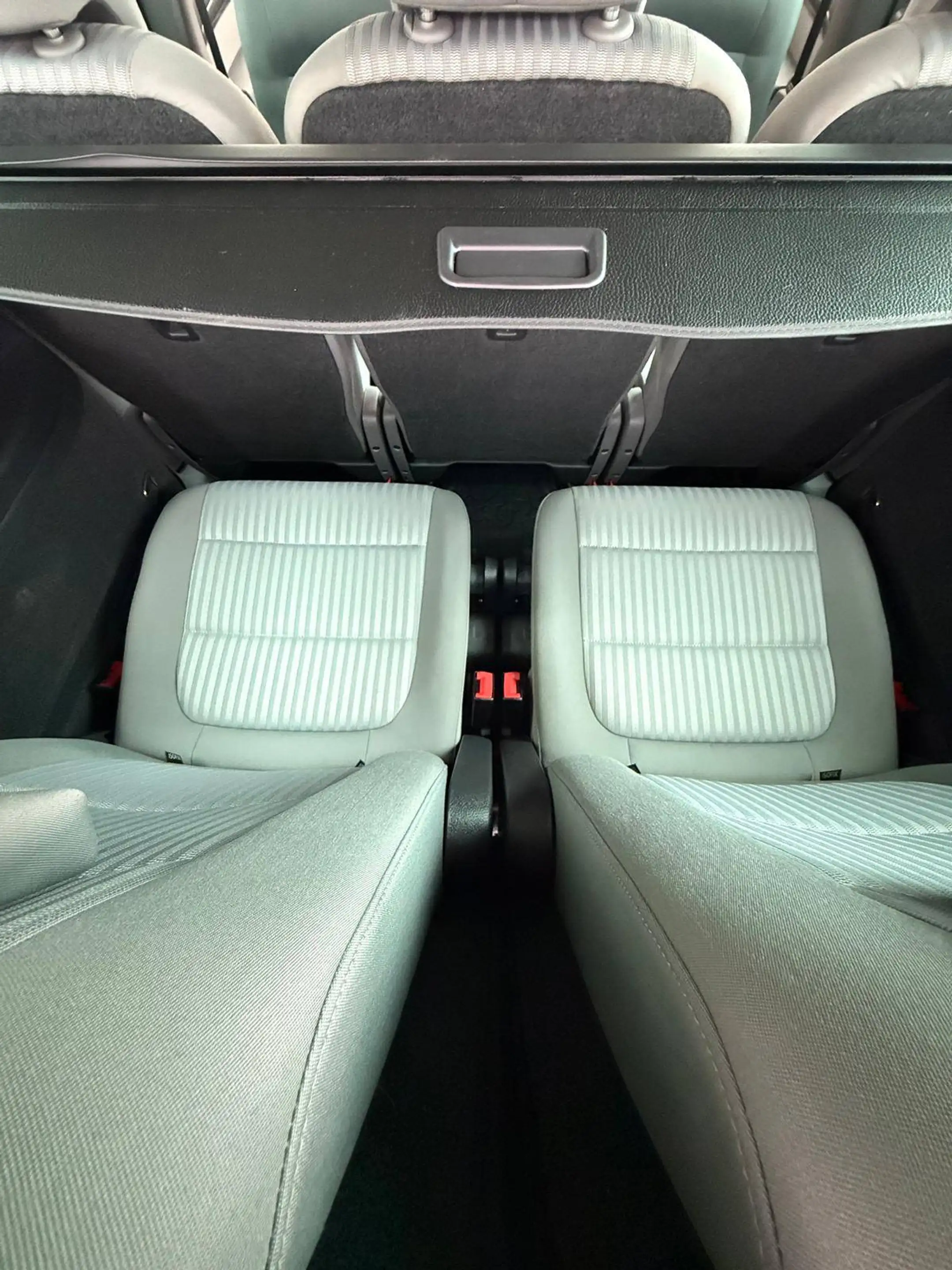 SEAT Alhambra Reference — photo 12