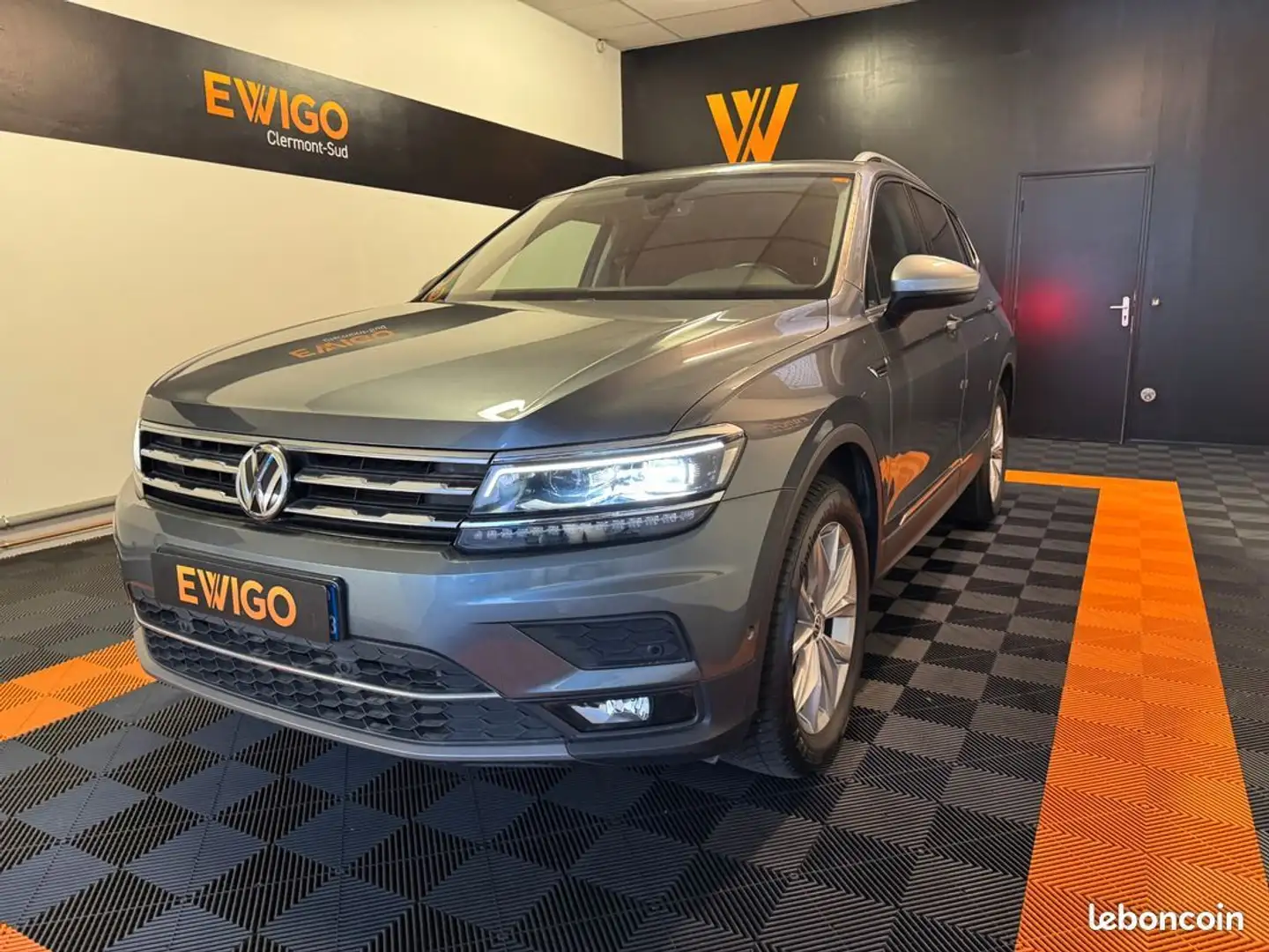 Volkswagen Tiguan Allspace 1.5 tsi 150ch carat dsg bva Gris - 1