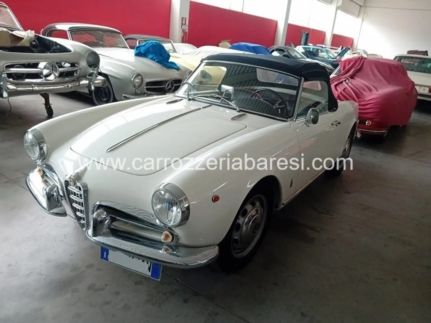 Alfa Romeo Giulietta Spider Veloce Bílá - 1