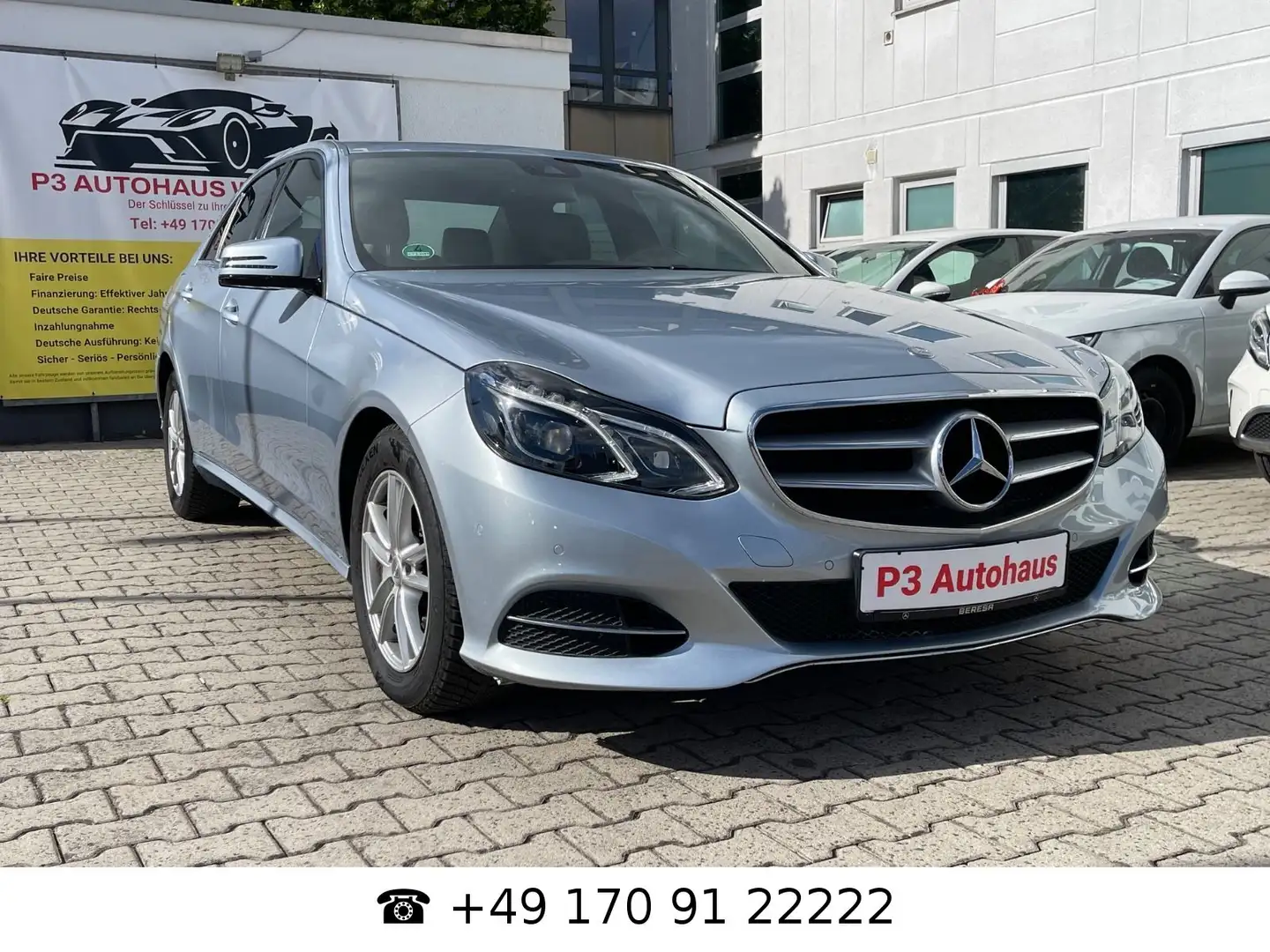 Mercedes-Benz E 250 E -Klasse Lim. E 250 CGI BlueEfficiency Argent - 1