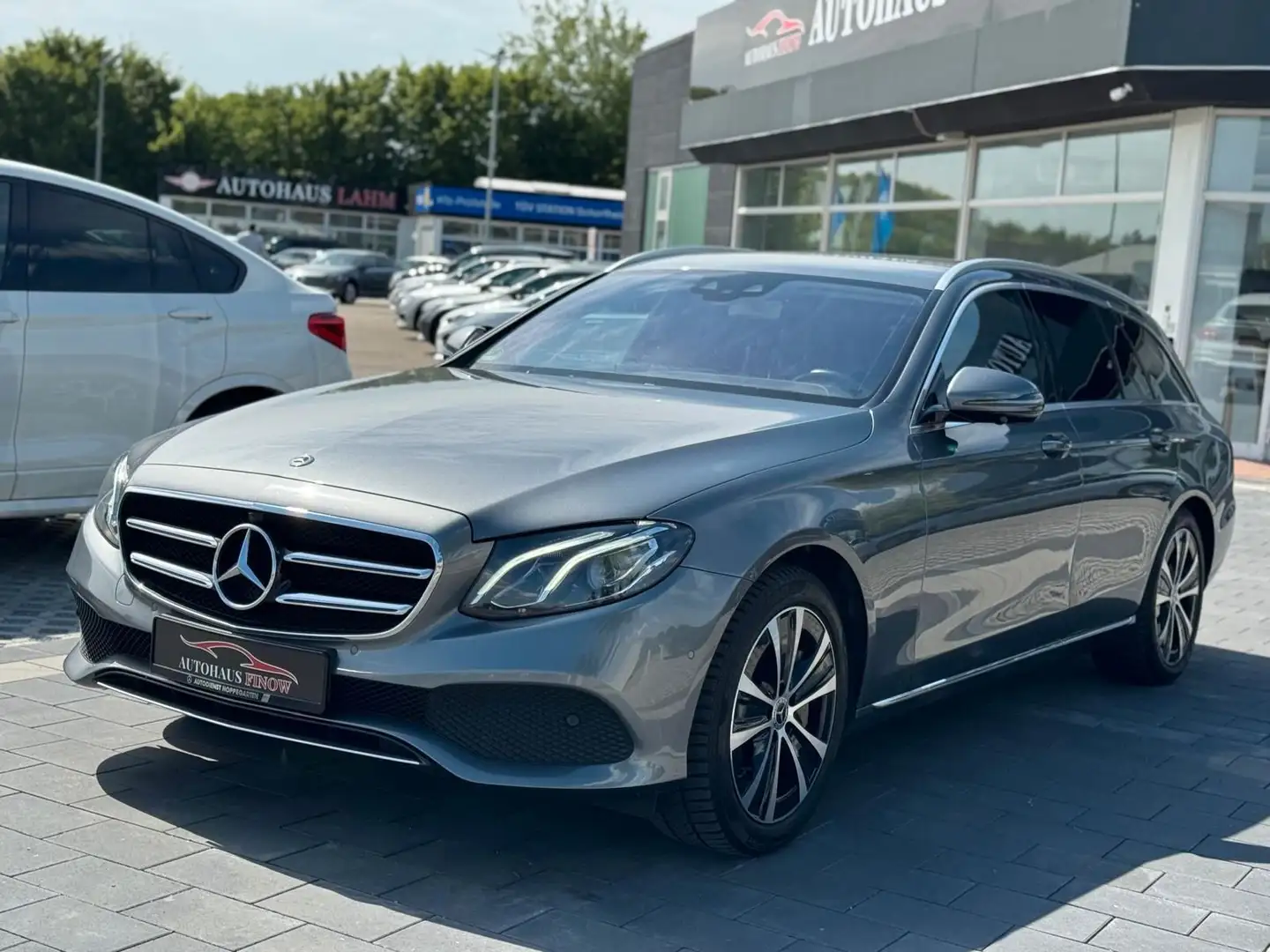 Mercedes-Benz E 400 d T 4Matic"9G-TRONIC"AVANTGARDE"HEAD UP" Grey - 2
