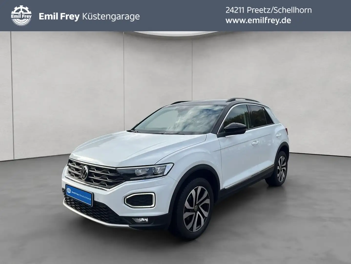 Volkswagen T-Roc 1.5 TSI ACTIVE DSG AHK LED NAVI Wit - 1