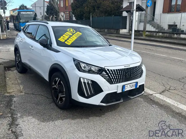 Peugeot 2008 PureTech 100 Allure S/S