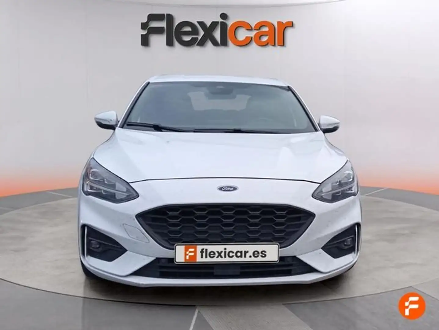 Ford Focus 1.0 Ecoboost Auto-S&S Trend 100 Blanc - 2