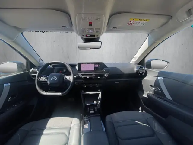 Citroen C4 view 12