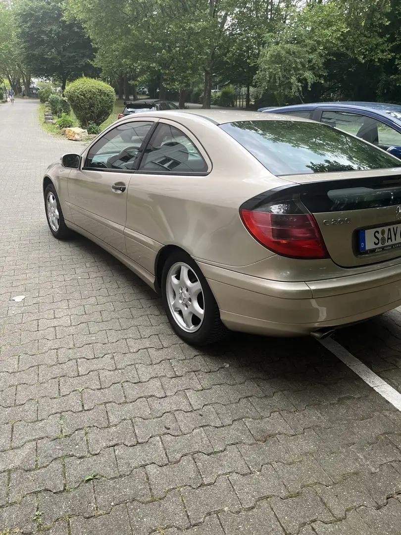 Mercedes-Benz CL 200 Zlatá - 1