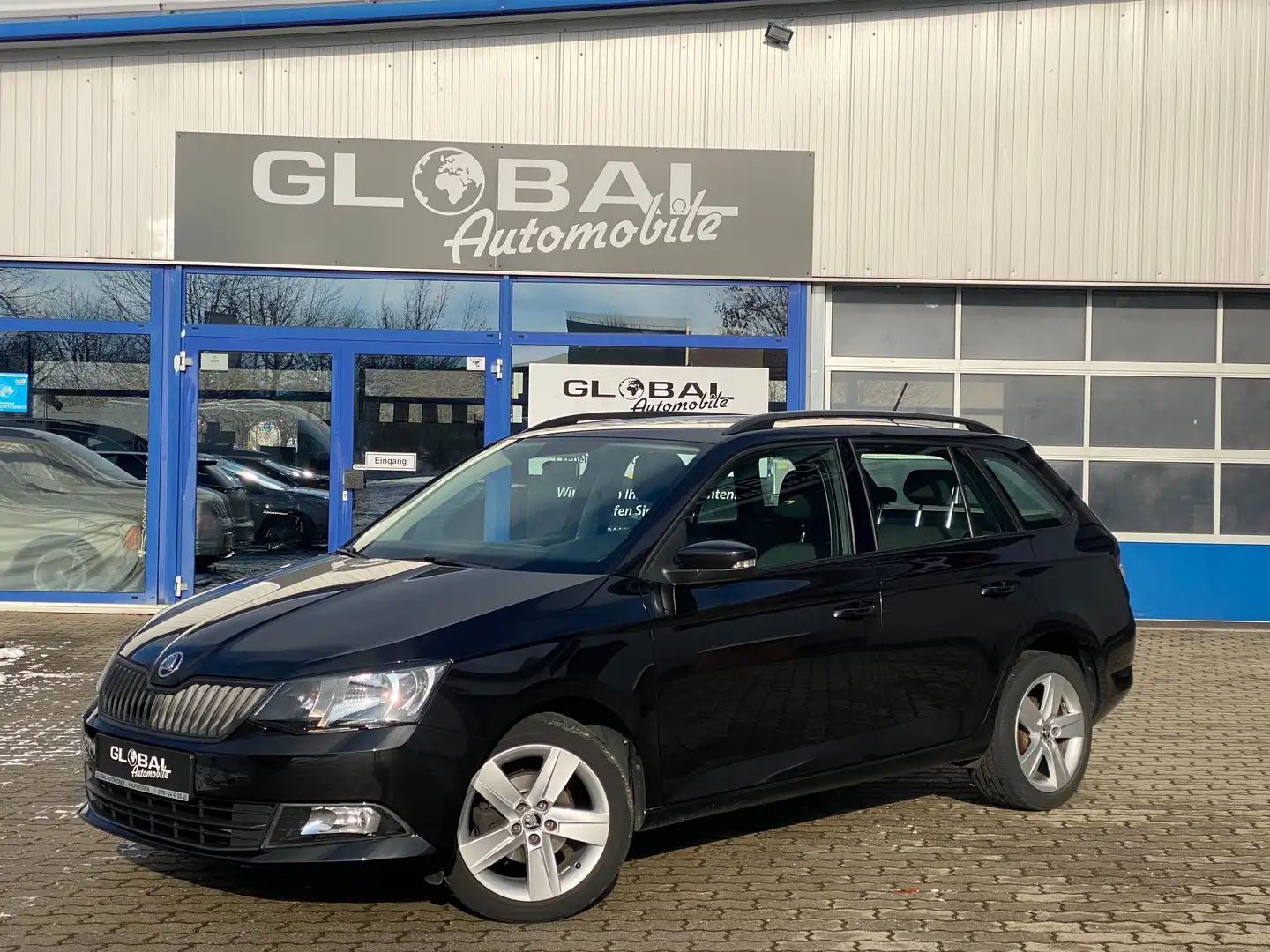 Skoda Fabia Cool Edition*PDC*KLIMA*SITZHEIZUNG* Noir - 1