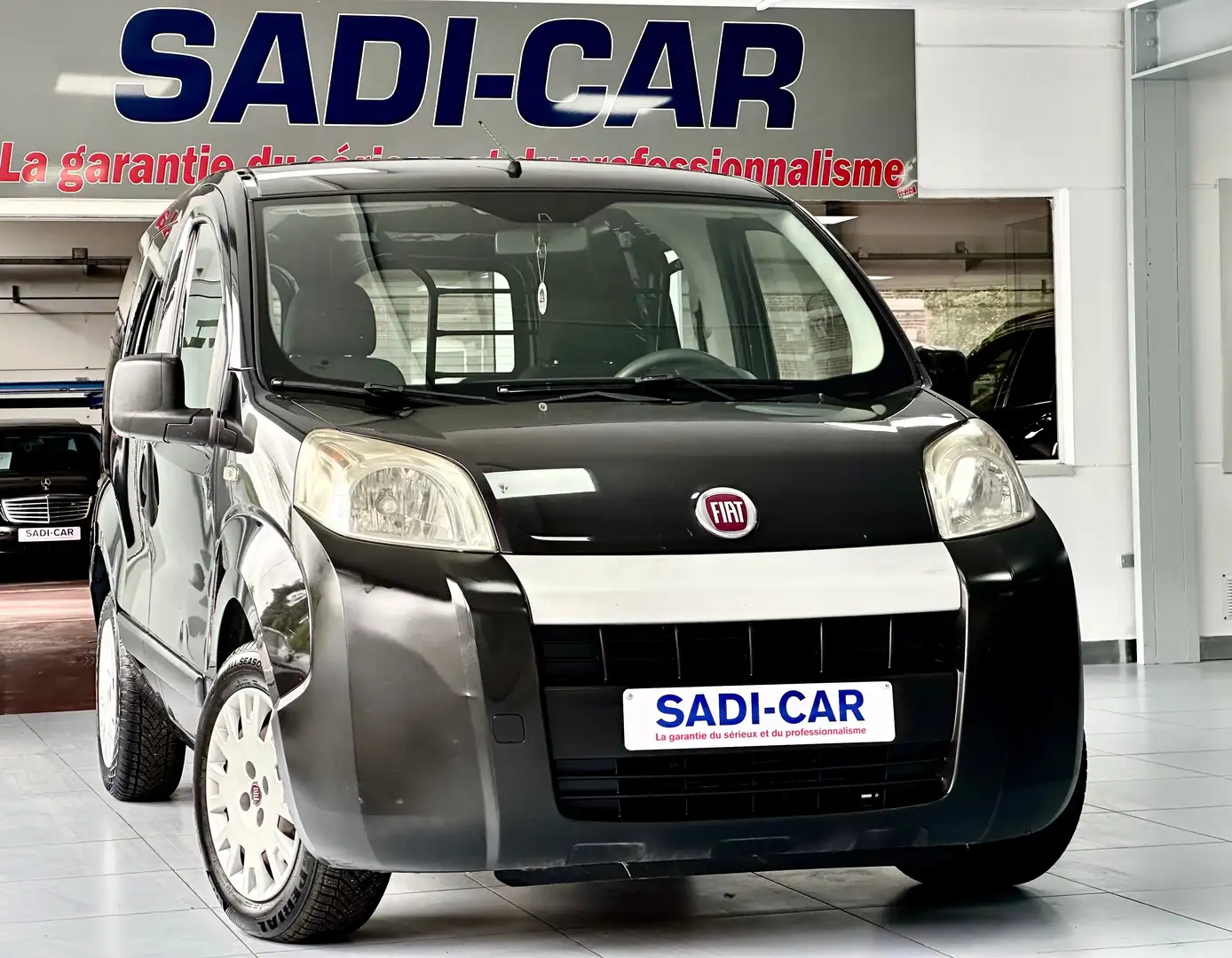Fiat Fiorino 1.3 Multijet 75cv - UTILITAIRE Negro - 1