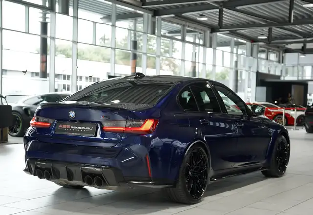 BMW M3 view 7