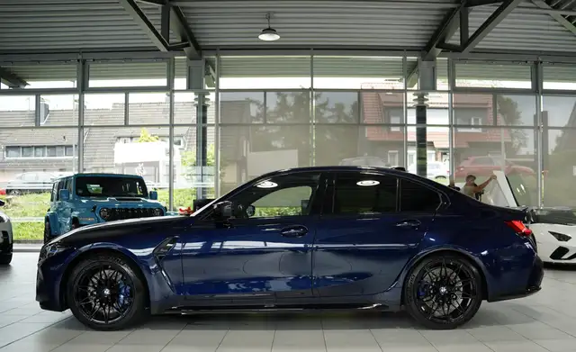 BMW M3 view 10