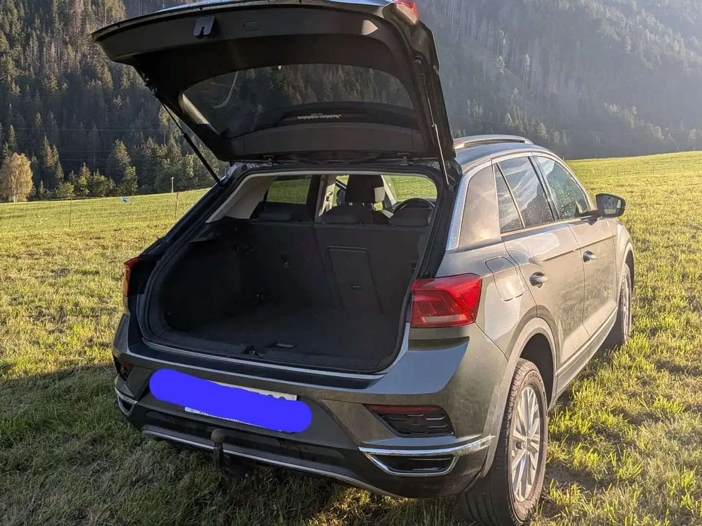 Volkswagen T-Roc T-Roc 1,6 TDI SCR Design Design Grau - 2