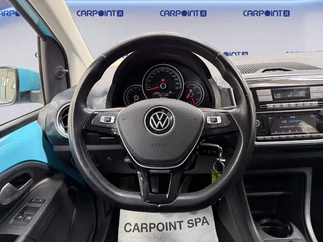 Volkswagen Up! view 13