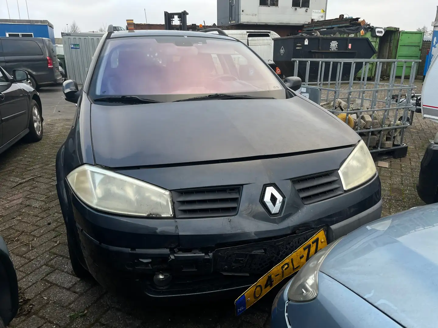 Renault Megane Grand Tour 2.0-16V Dynamique Luxe Grigio - 2