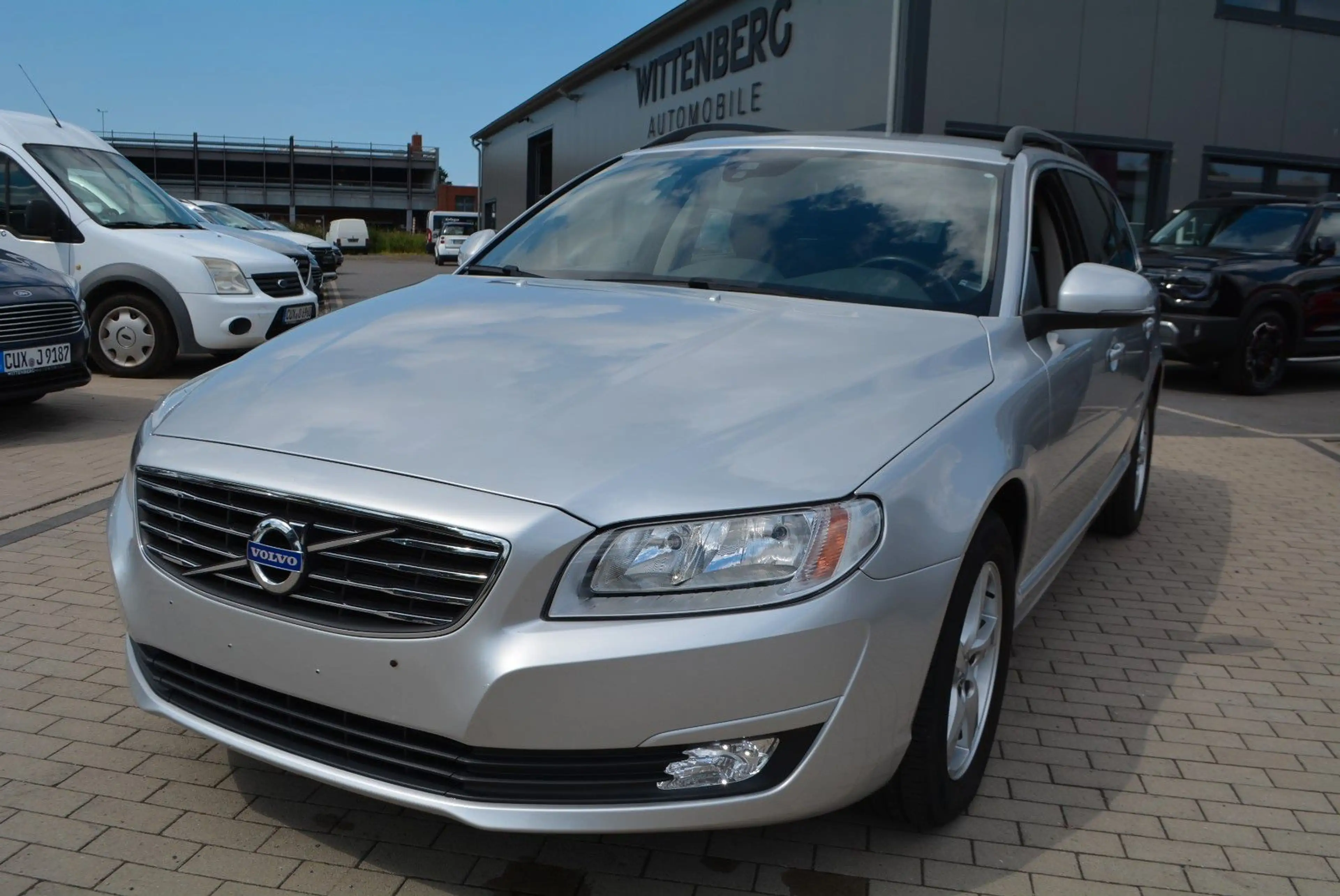 Volvo V70 Kombi Kinetic-HU+Service neu-Garantie incl. — photo 4