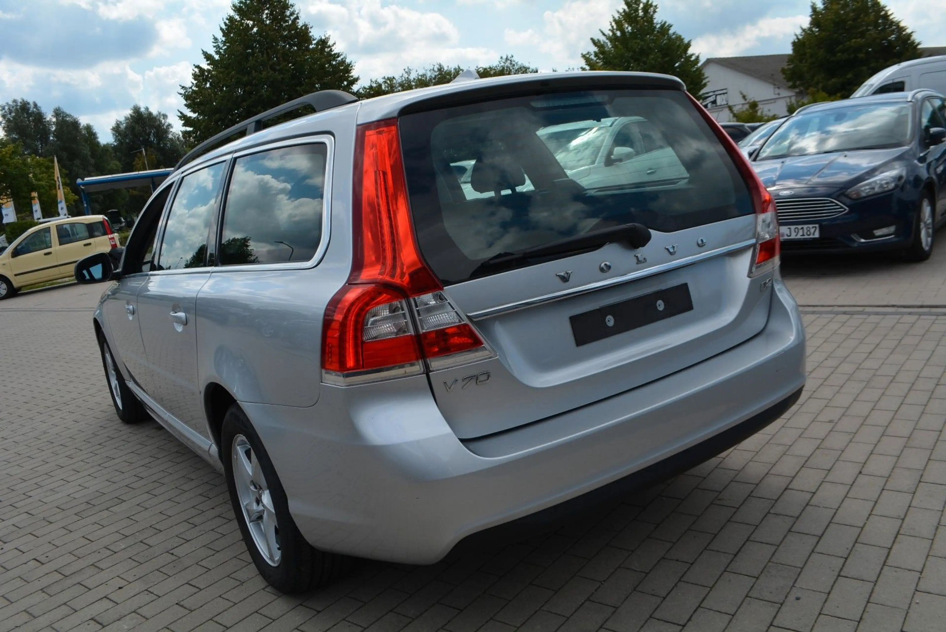 Volvo V70 Kombi Kinetic-HU+Service neu-Garantie incl. — photo 11