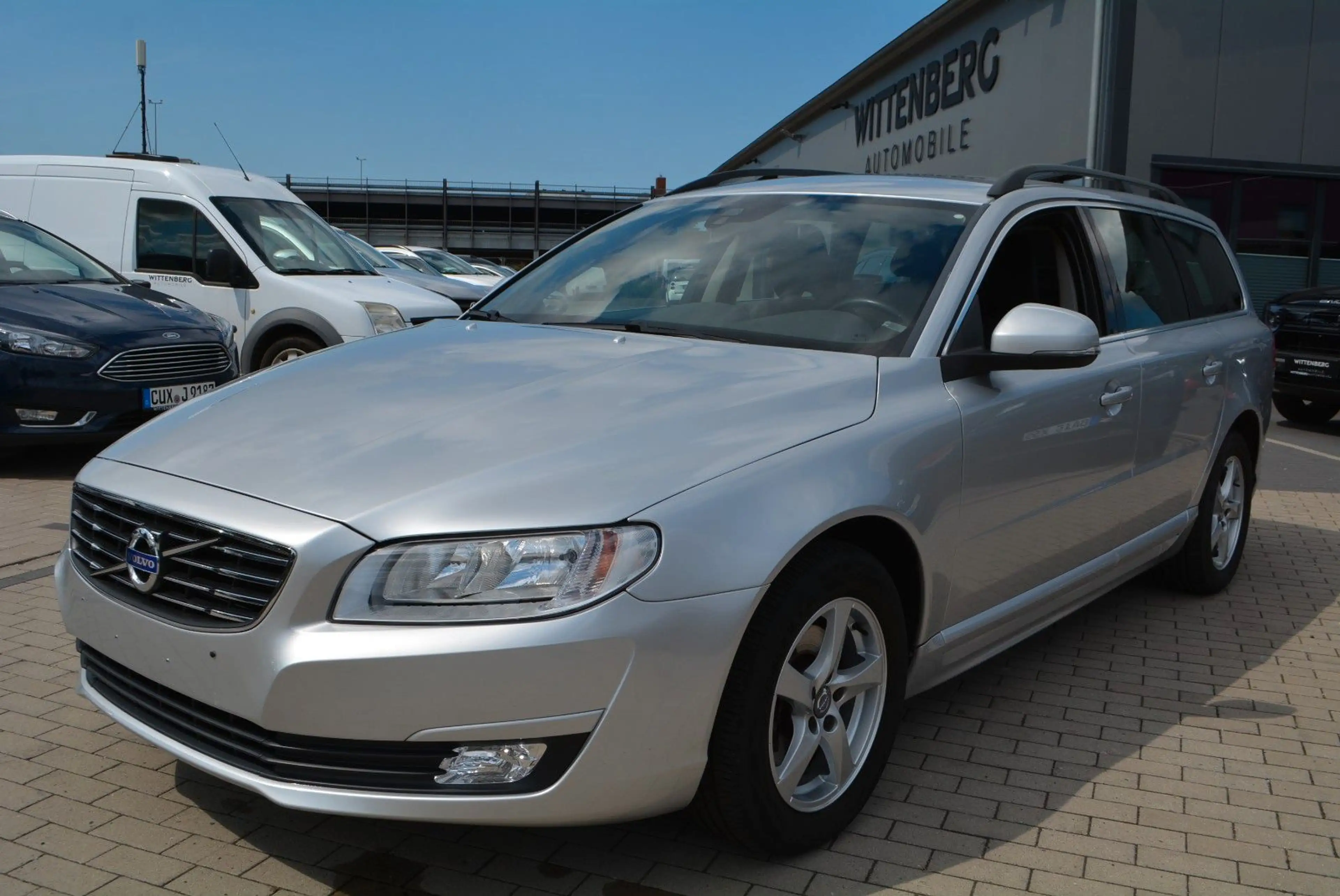 Volvo V70 Kombi Kinetic-HU+Service neu-Garantie incl. — photo 6