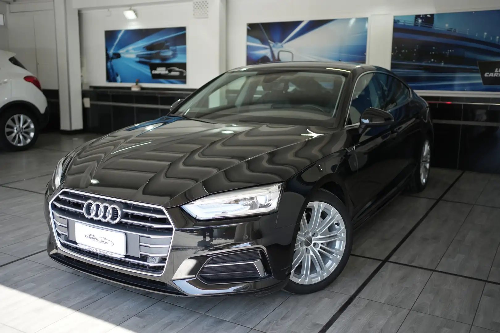Audi A5 2.0 TDI 190cv S Tronic Schwarz - 1